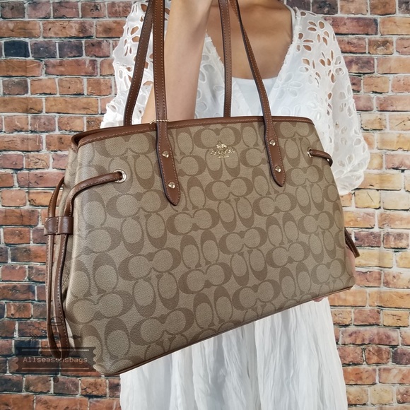 Coach signature PVC drawstring khaki brown tote - Picture 2 of 8